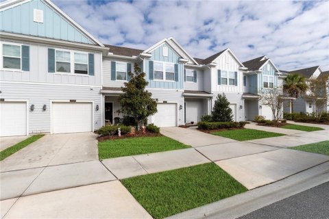 Townhouse in Jacksonville, Florida 3 bedrooms, 157.93 sq.m. № 2156131 - photo 19