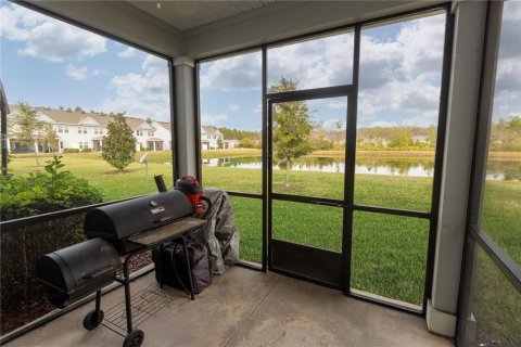 Townhouse in Jacksonville, Florida 3 bedrooms, 157.93 sq.m. № 2156131 - photo 21