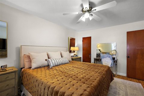 Casa en venta en Eustis, Florida, 2 dormitorios, 93.65 m2 № 1732186 - foto 18