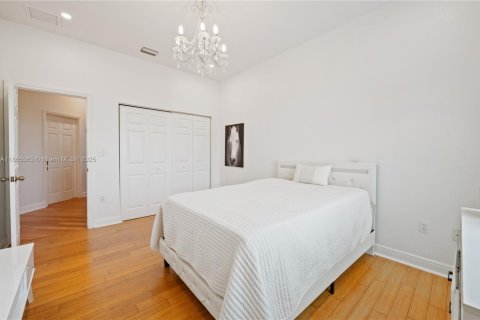 Купить виллу или дом в Хомстед, Флорида 1 комната, 366.5м2, № 1968551 - фото 21