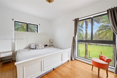 Купить виллу или дом в Хомстед, Флорида 1 комната, 366.5м2, № 1968551 - фото 28