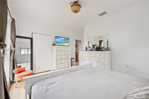 Купить виллу или дом в Хомстед, Флорида 1 комната, 366.5м2, № 1968551 - фото 29