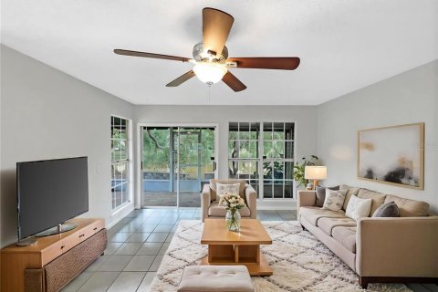 Condominio en venta en Tampa, Florida, 2 dormitorios, 114.64 m2 № 1649026 - foto 2