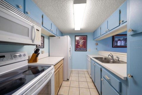 Copropriété à vendre à Madeira Beach, Floride: 2 chambres, 96.62 m2 № 1638249 - photo 16