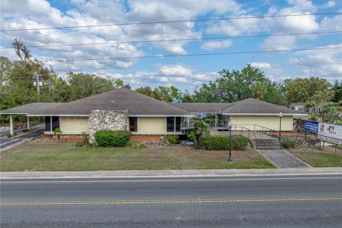 Propiedad comercial en venta en Dade City, Florida, 421.22 m2 № 2106086 - foto 15