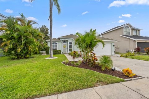 Casa en venta en Tarpon Springs, Florida, 3 dormitorios, 143.63 m2 № 1900351 - foto 3