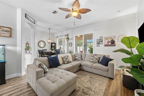 Casa en venta en Tarpon Springs, Florida, 3 dormitorios, 143.63 m2 № 1900351 - foto 10