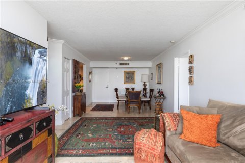 Condo in Aventura, Florida, 2 bedrooms  № 1971794 - photo 13