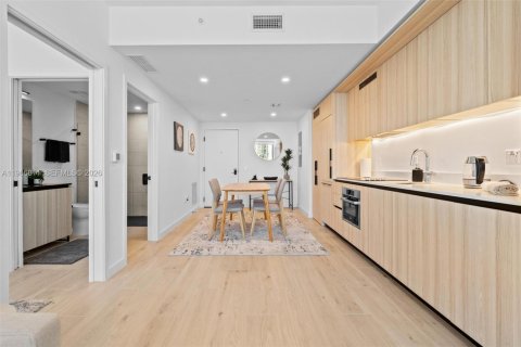 Condominio en venta en Miami, Florida, 1 dormitorio № 2029933 - foto 21