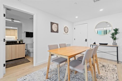 Condominio en venta en Miami, Florida, 1 dormitorio № 2029933 - foto 22