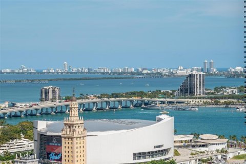 Condominio en venta en Miami, Florida, 1 dormitorio № 2029933 - foto 3