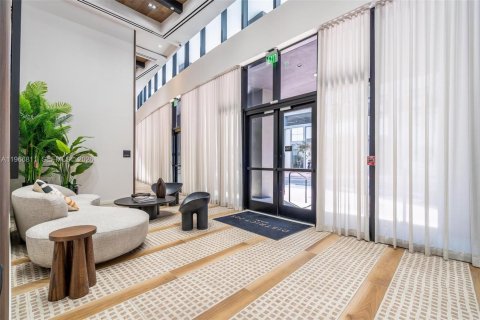 Condominio en venta en Miami, Florida, 1 dormitorio № 2029933 - foto 8
