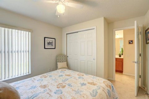 Villa ou maison à vendre à Palm Bay, Floride: 3 chambres, 117.06 m2 № 2245580 - photo 25