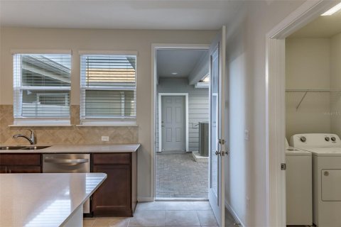 Touwnhouse à vendre à Orlando, Floride: 3 chambres, 150.5 m2 № 1720411 - photo 9