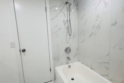 Condominio en venta en Homestead, Florida, 2 dormitorios, 89.19 m2 № 2189894 - foto 17
