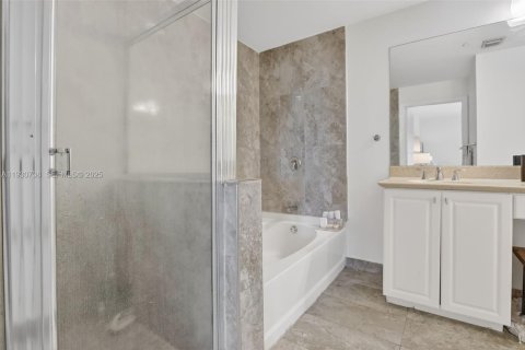 Copropriété à vendre à Aventura, Floride: 2 chambres, 153.29 m2 № 2189451 - photo 29
