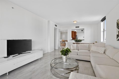 Copropriété à vendre à Aventura, Floride: 2 chambres, 153.29 m2 № 2189451 - photo 9