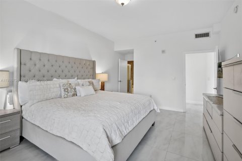Copropriété à vendre à Aventura, Floride: 2 chambres, 153.29 m2 № 2189451 - photo 25