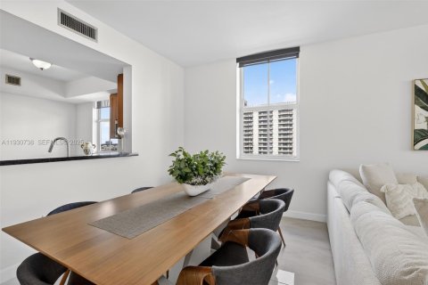 Copropriété à vendre à Aventura, Floride: 2 chambres, 153.29 m2 № 2189451 - photo 20
