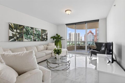 Copropriété à vendre à Aventura, Floride: 2 chambres, 153.29 m2 № 2189451 - photo 4