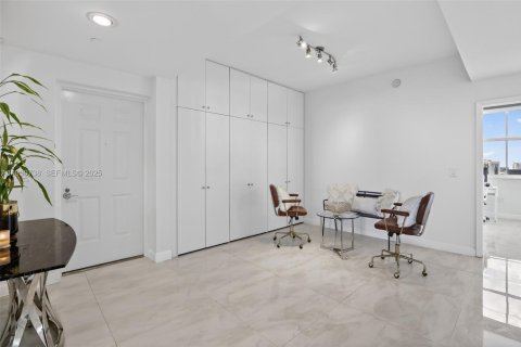 Copropriété à vendre à Aventura, Floride: 2 chambres, 153.29 m2 № 2189451 - photo 18
