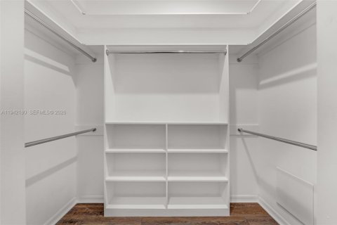 House in Homestead, Florida 4 bedrooms, 221.2 sq.m. № 2002676 - photo 16