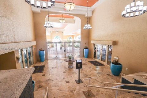 Copropriété à vendre à Fort Lauderdale, Floride: 2 chambres, 83.05 m2 № 2001228 - photo 22