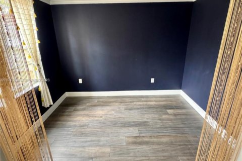 Copropriété à vendre à Fort Lauderdale, Floride: 2 chambres, 83.05 m2 № 2001228 - photo 15