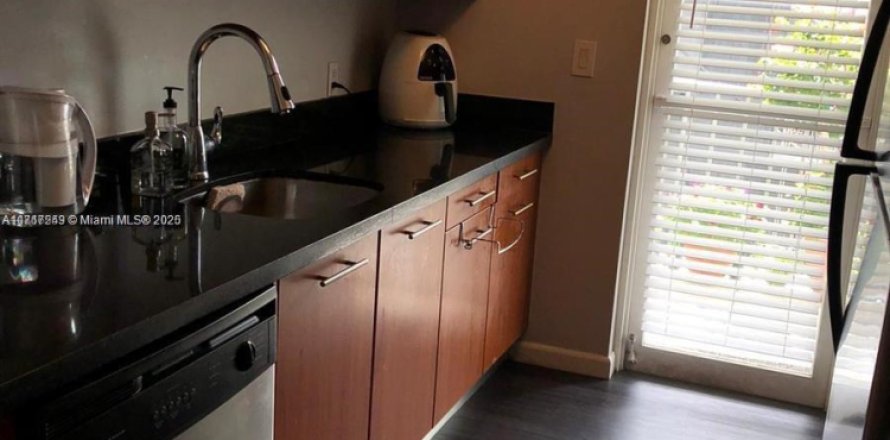 Condo à Miami, Floride, 1 chambre № 1481257