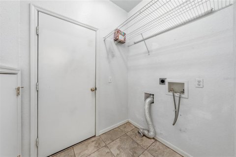 Condo in Lutz, Florida, 2 bedrooms  № 2119496 - photo 29