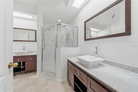 Condo in Lutz, Florida, 2 bedrooms  № 2119496 - photo 25