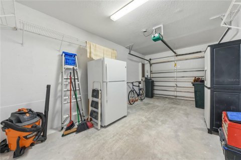 Condo in Lutz, Florida, 2 bedrooms  № 2119496 - photo 30