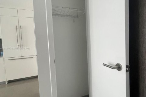 Copropriété à vendre à Miami, Floride: 1 chambre, 75.25 m2 № 1968748 - photo 11