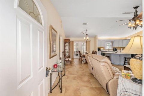 House in Summerfield, Florida 2 bedrooms, 120.4 sq.m. № 2393740 - photo 7