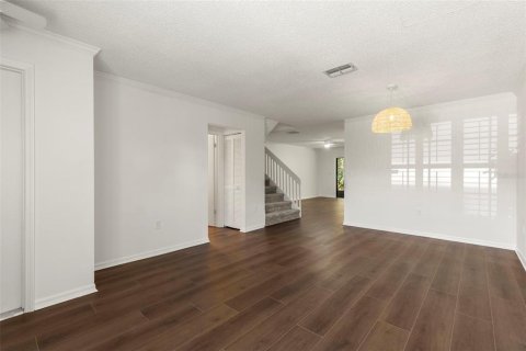 Townhouse in Safety Harbor, Florida 3 bedrooms, 141.3 sq.m. № 1869083 - photo 4
