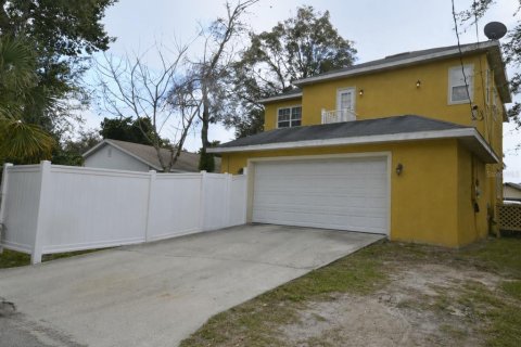 Casa en venta en Saint Petersburg, Florida, 4 dormitorios, 266.91 m2 № 2204156 - foto 24