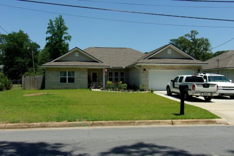Casa en venta en Crestview, Florida, 4 dormitorios, 176.7 m2 № 561348 - foto 1