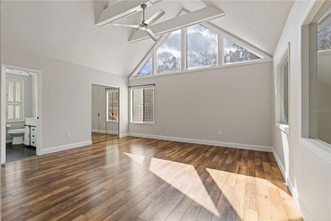 Townhouse in Ocala, Florida 2 bedrooms, 132.39 sq.m. № 2239424 - photo 26