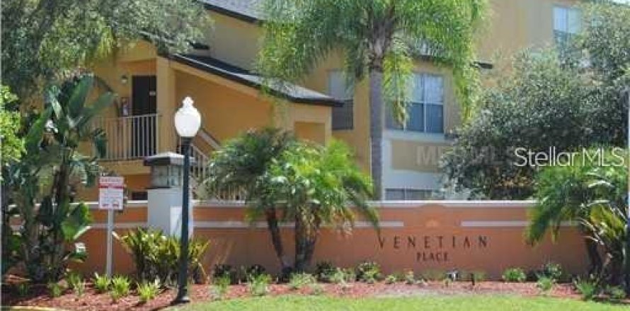 Condo à Orlando, Floride, 2 chambres  № 2266951