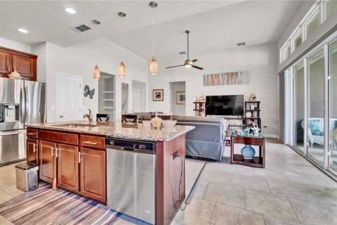 Villa ou maison à vendre à Kissimmee, Floride: 4 chambres, 234.95 m2 № 1849512 - photo 22