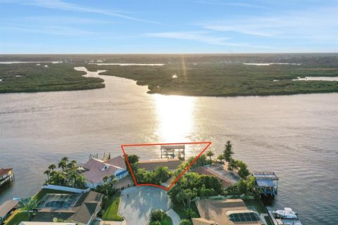 Купить виллу или дом в Понс-Инлет, Флорида 6 комнат, 159.7м2, № 1217754 - фото 4