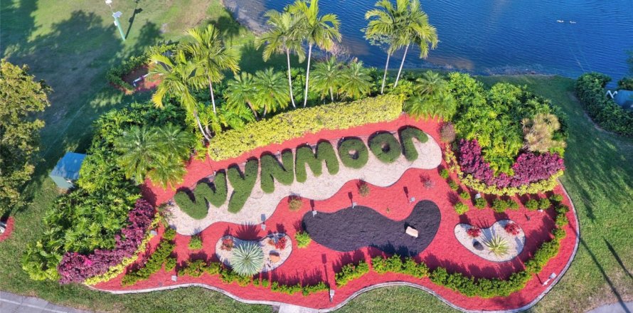 Condominio en Coconut Creek, Florida, 2 dormitorios № 1155421