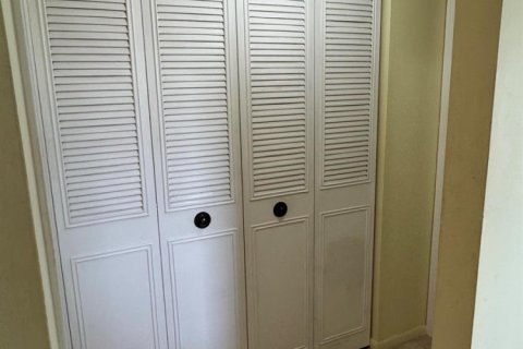 Condo in Boynton Beach, Florida, 1 bedroom  № 2249396 - photo 21