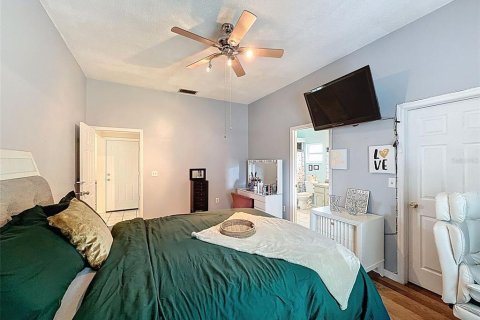 House in Kissimmee, Florida 3 bedrooms, 142.42 sq.m. № 1874100 - photo 19