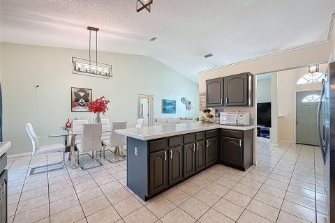 House in Kissimmee, Florida 3 bedrooms, 142.42 sq.m. № 1874100 - photo 14