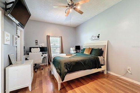 House in Kissimmee, Florida 3 bedrooms, 142.42 sq.m. № 1874100 - photo 18
