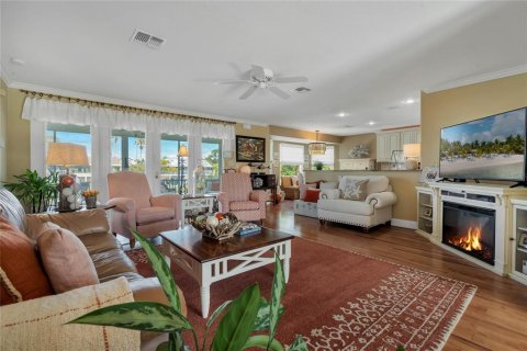 Casa en venta en Hernando Beach, Florida, 3 dormitorios, 227.05 m2 № 1522695 - foto 4