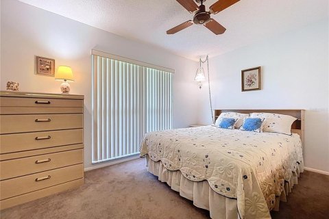 Casa en venta en Spring Hill, Florida, 2 dormitorios, 144.93 m2 № 1873947 - foto 12