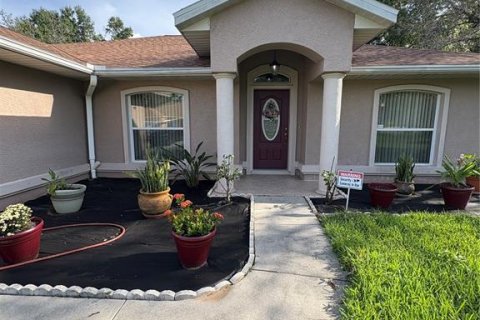 Casa en venta en Ocala, Florida, 3 dormitorios, 170.85 m2 № 1841458 - foto 1