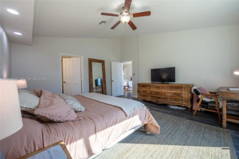 House in Wellington, Florida 3 bedrooms, 166.3 sq.m. № 2030493 - photo 6